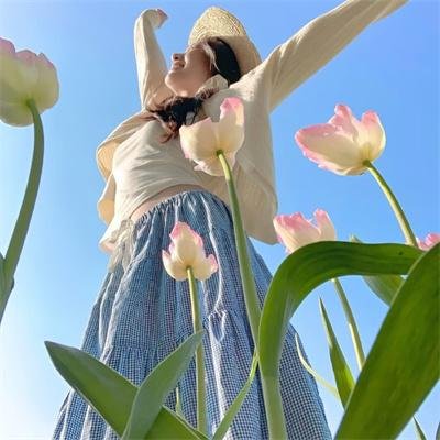 邮差总按两次铃